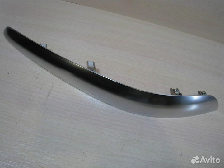 Молдинг торпедо Suzuki SX4 2009