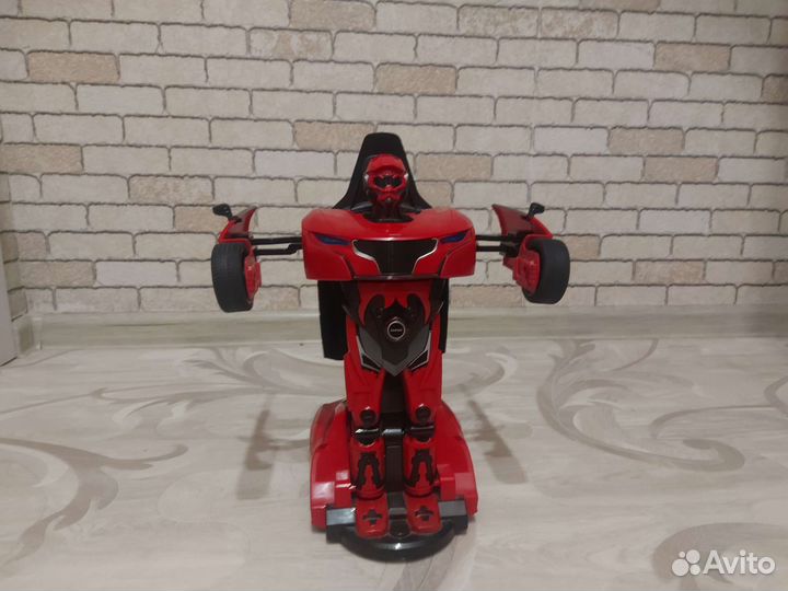 Машина на радиоуправлении трансформатор