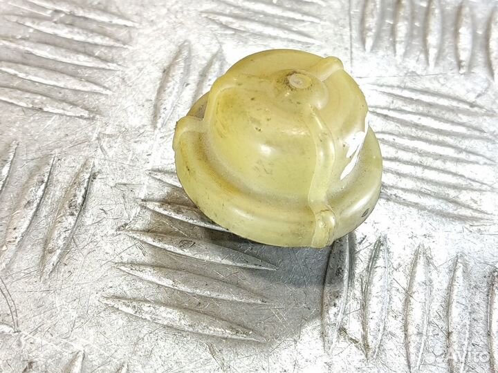 Регулятор давления топлива Subaru Forester S11