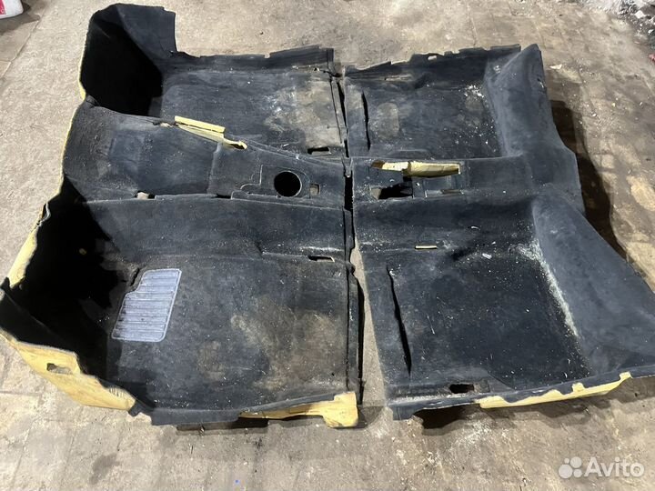 Ковролин салона BMW 5 E39