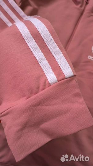 Спортивный костюм женский новый