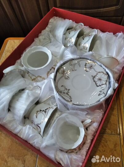 Чайный сервиз новый на 6персон в упаковке