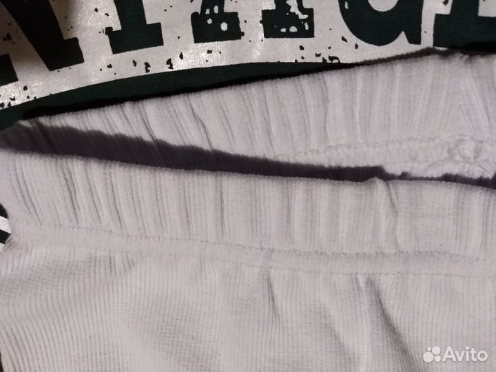 Комплекты новые, разные, р-р 44