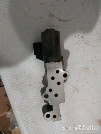 Клапан изменения фаз грм левый Nissan Murano Z50