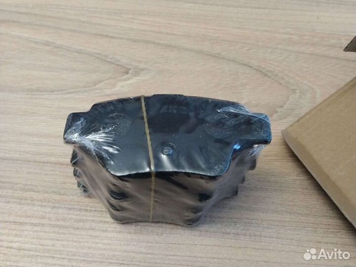 Колодки тормозные задние для Джили Эмгранд ес7 от