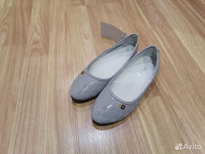 Балетки новые