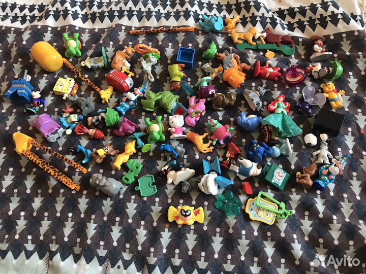 Киндеры кучкой