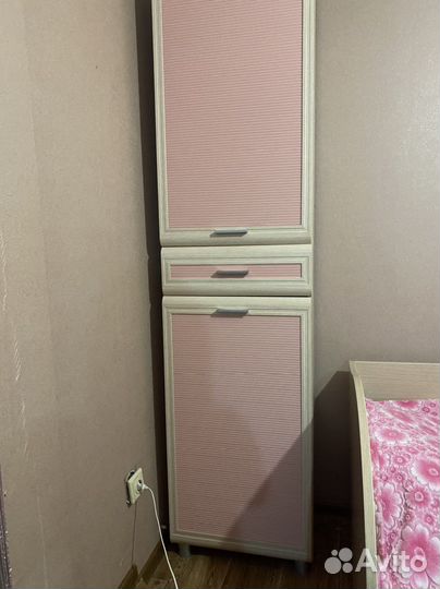 Шкаф пенал для детской