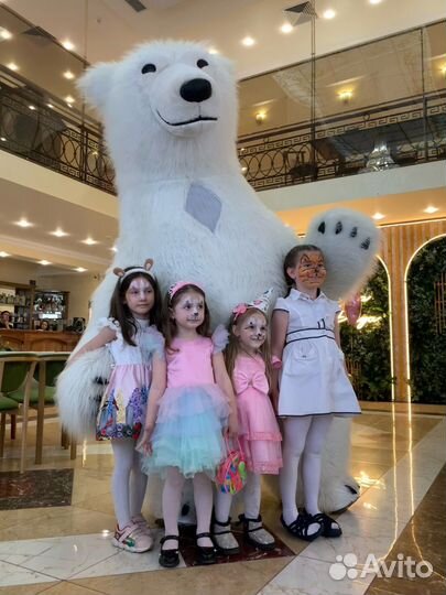 Белый Мишка Поздравление / Мишка на праздник