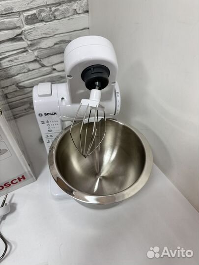 Кухонная машина Bosch MUM4 MUM4407 новая