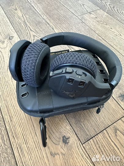 Наушники беспроводные JBL under urmour