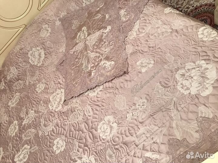 Покрывало на кровать