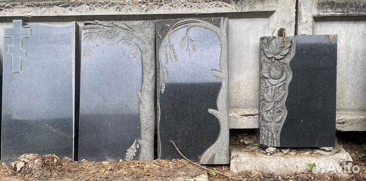 Памятник на могилу из гранита