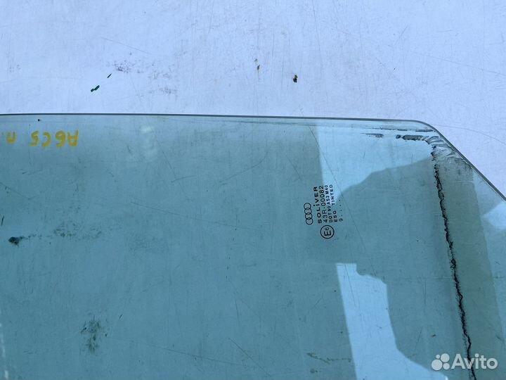 Стекло переднее левое Audi A6 C5