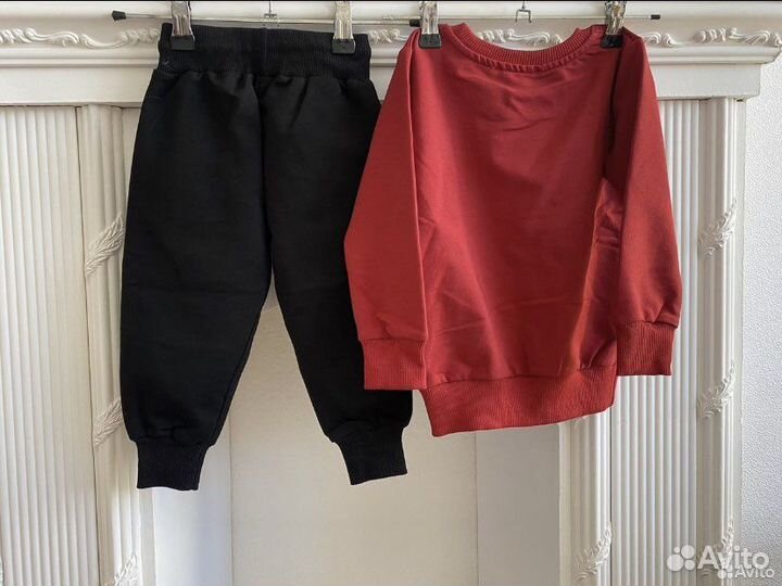 Комтюм для девочки и мальчика