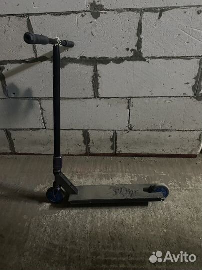 Трюковой самокат