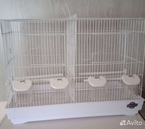 Клетки новые с перегородкой для птиц