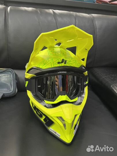 Мото шлем кроссовый just1