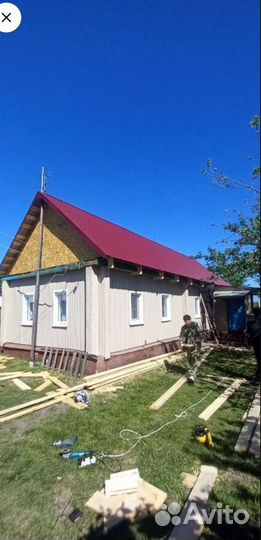 Бригада строителей