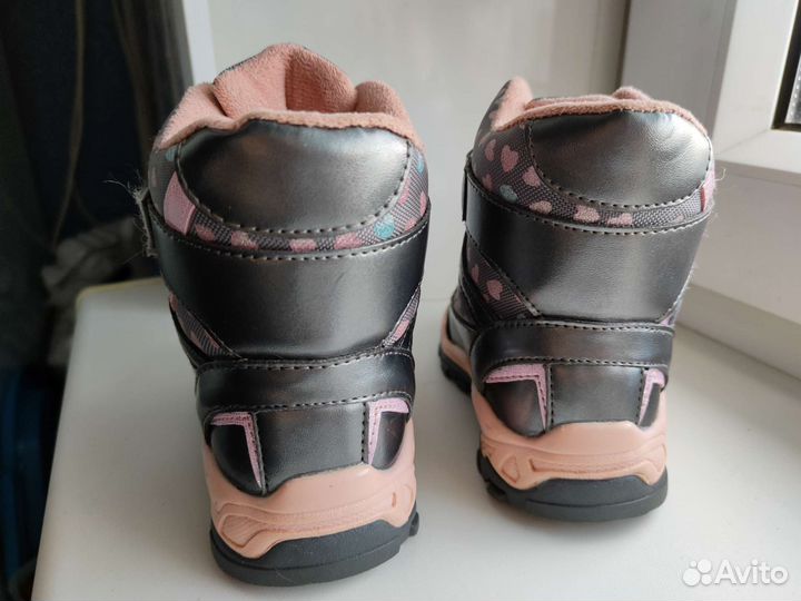 Ботинки зимние для девочки 23 р