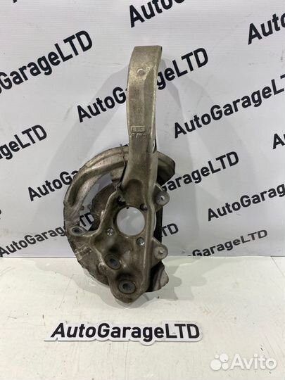 Кулак поворотный передний правый Bmw X5 F15