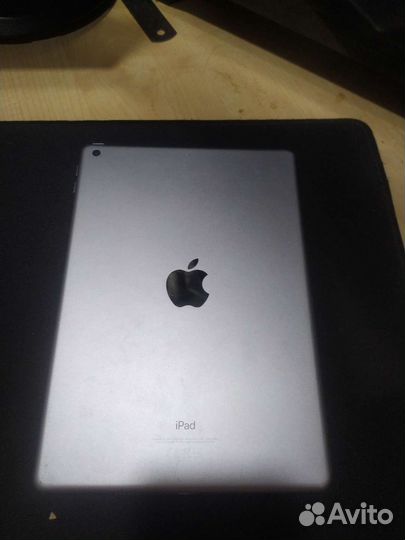 iPad 2018 9.7 128GB Space grey