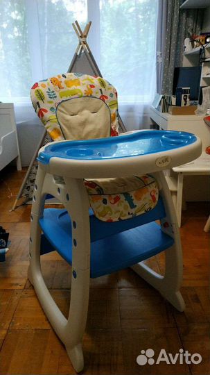 Стульчик для кормления