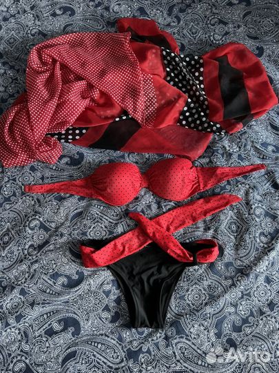 Купальник и парео шорты roxy