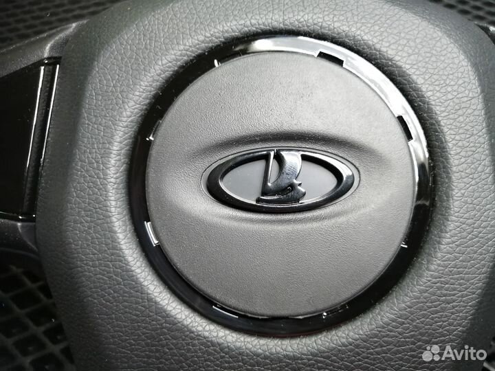 Руль Лада Нива анатомический+ красная строчка