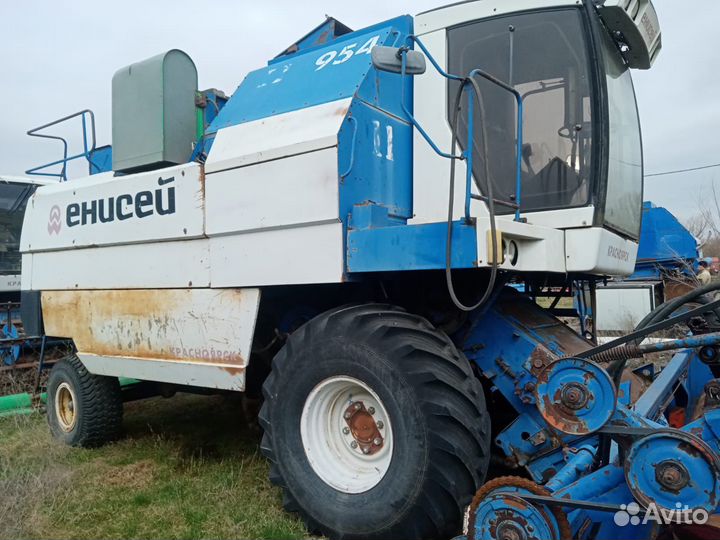 Комбайн Енисей Енисей-950, 2004