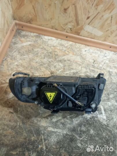 Фара Передняя Правая Ауди А4 Б5 Рестайлинг Ксенон