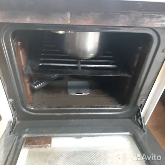 Продам газовую плиту бу