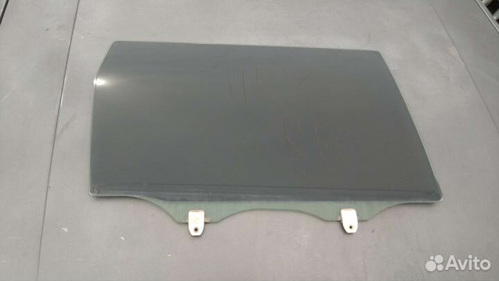 Стекло двери задней правой Honda HRV