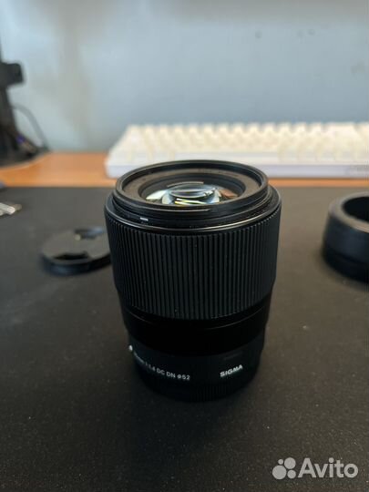 Объектив Sigma 30mm f1.4 DC DN