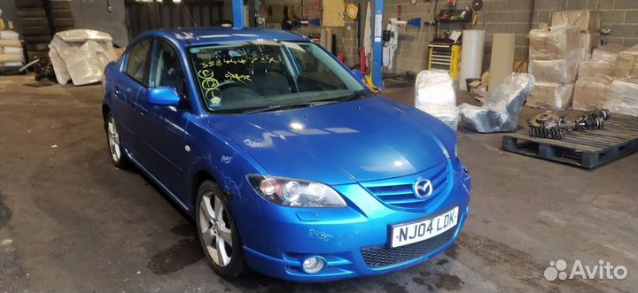 Суппорт правый передний Mazda 3 BK 2.0