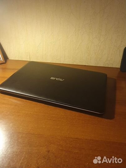 Ноутбук Asus x540s