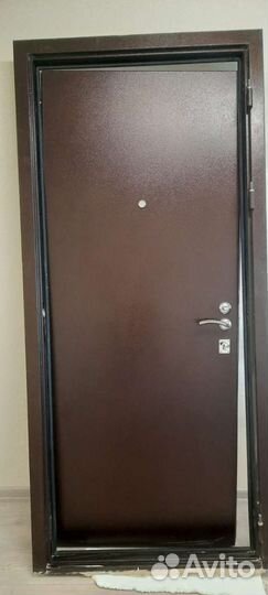 Дверь входная металлическая