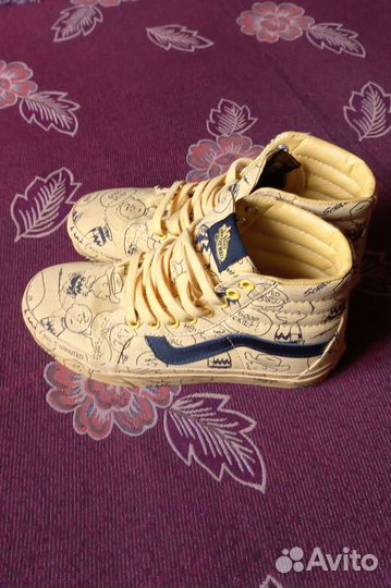 Кроссовки для девочки