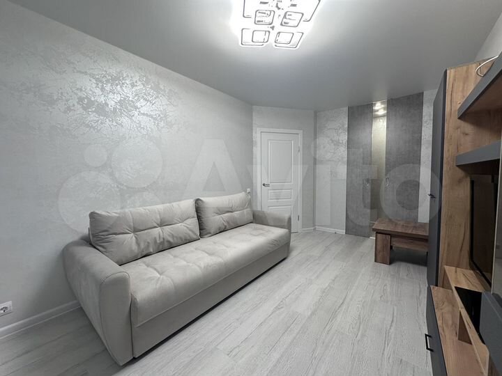 1-к. квартира, 33 м², 10/12 эт.