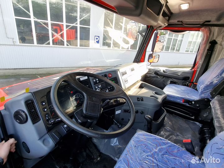 МАЗ 650128-8570-005, 2023