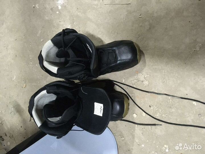 Продам сноуборд комплект