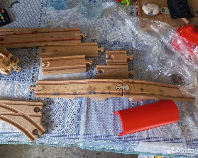 Деревянная железная дорога IKEA и brio