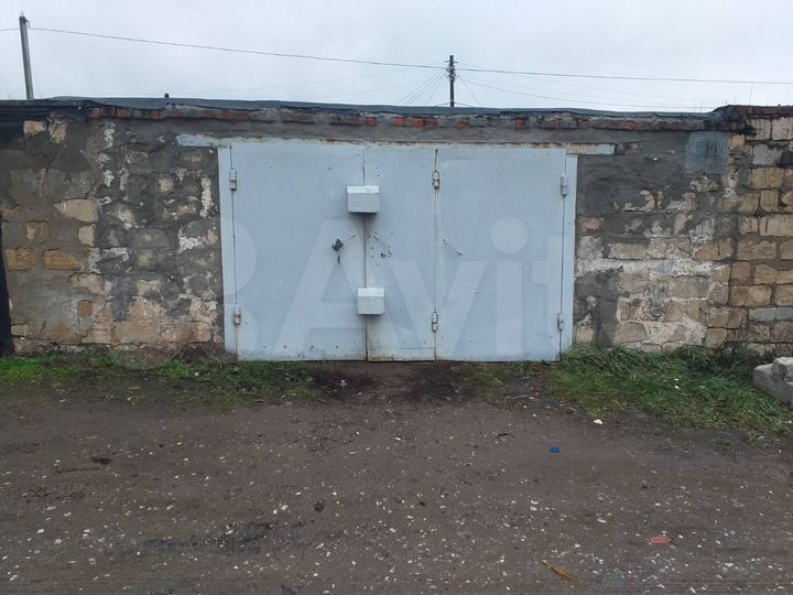 Гараж, > 30 м²