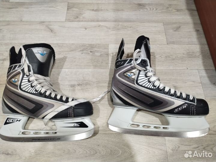 Коньки CCM Vector 03