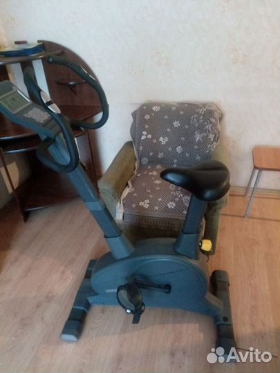 Велотренажер torneo