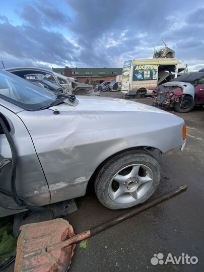 Крыло правое Ford Sierra