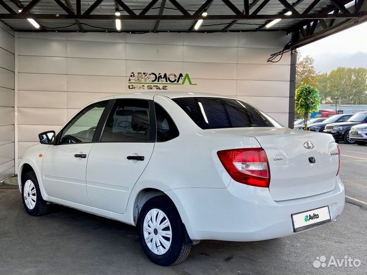 LADA Granta 1.6 МТ, 2017, 74 000 км