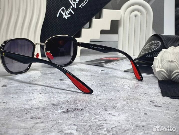 Очки Ray Ban Ferrari черные