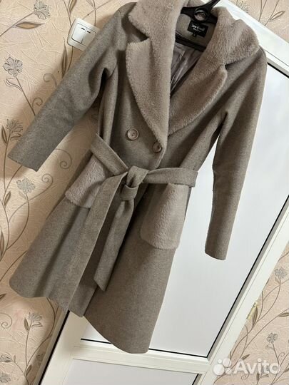 Пальто женское демисезонное 44 46
