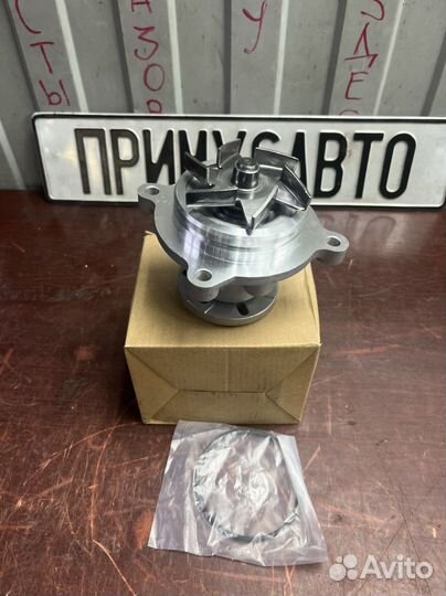 Помпа водяная 448 DT Range Rover LR022688